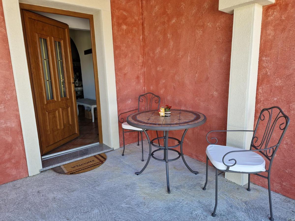 Wine & Apartment Vinales Копер Экстерьер фото