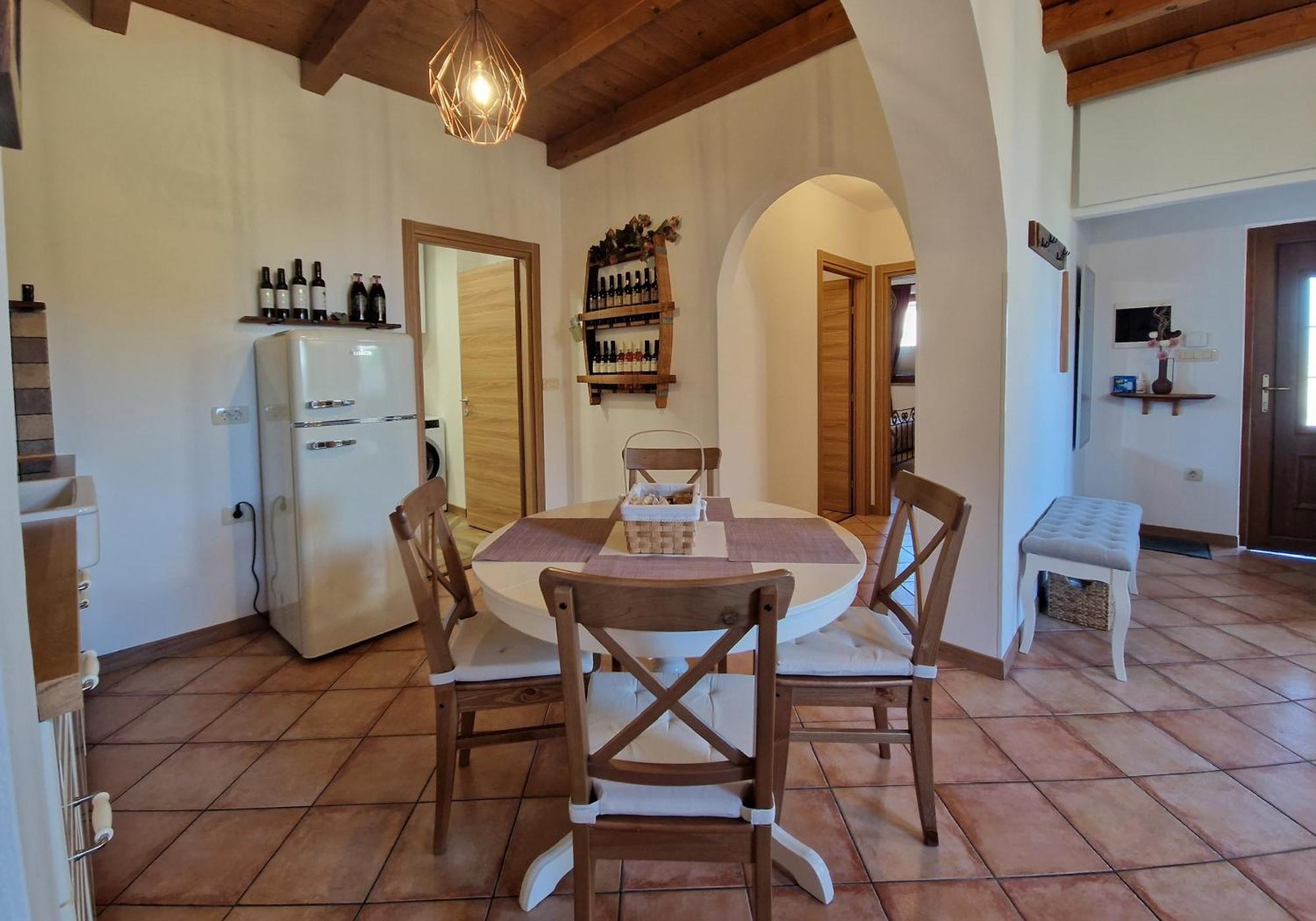 Wine & Apartment Vinales Копер Экстерьер фото