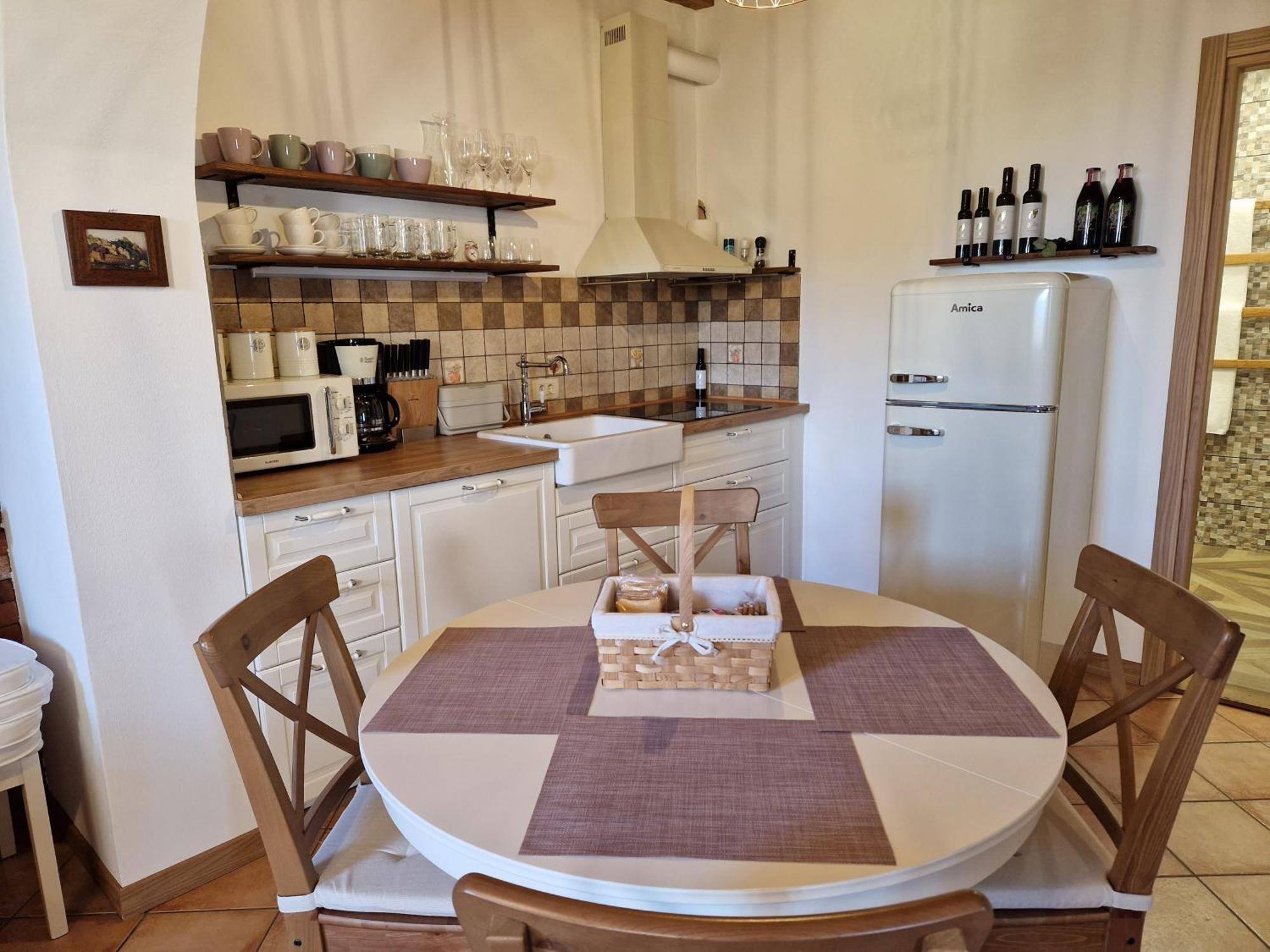Wine & Apartment Vinales Копер Экстерьер фото